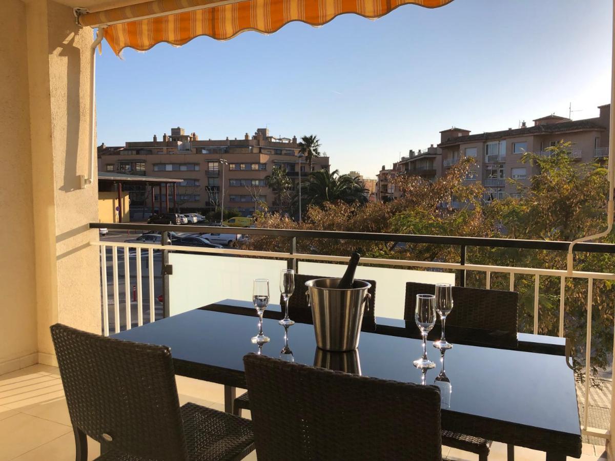 Apartamentos Benet Rosas Exteriör bild